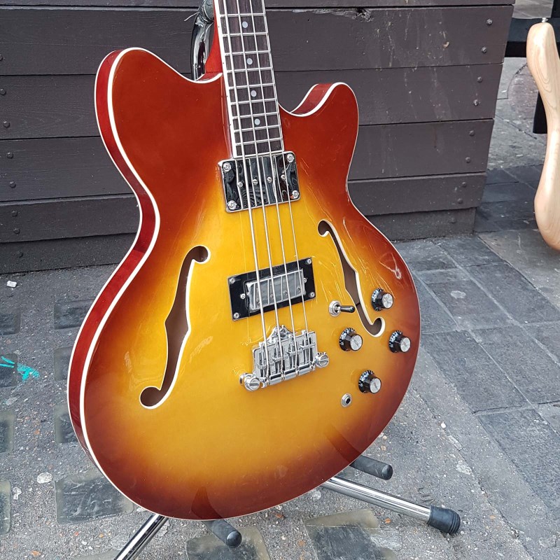 revelation guitars london england