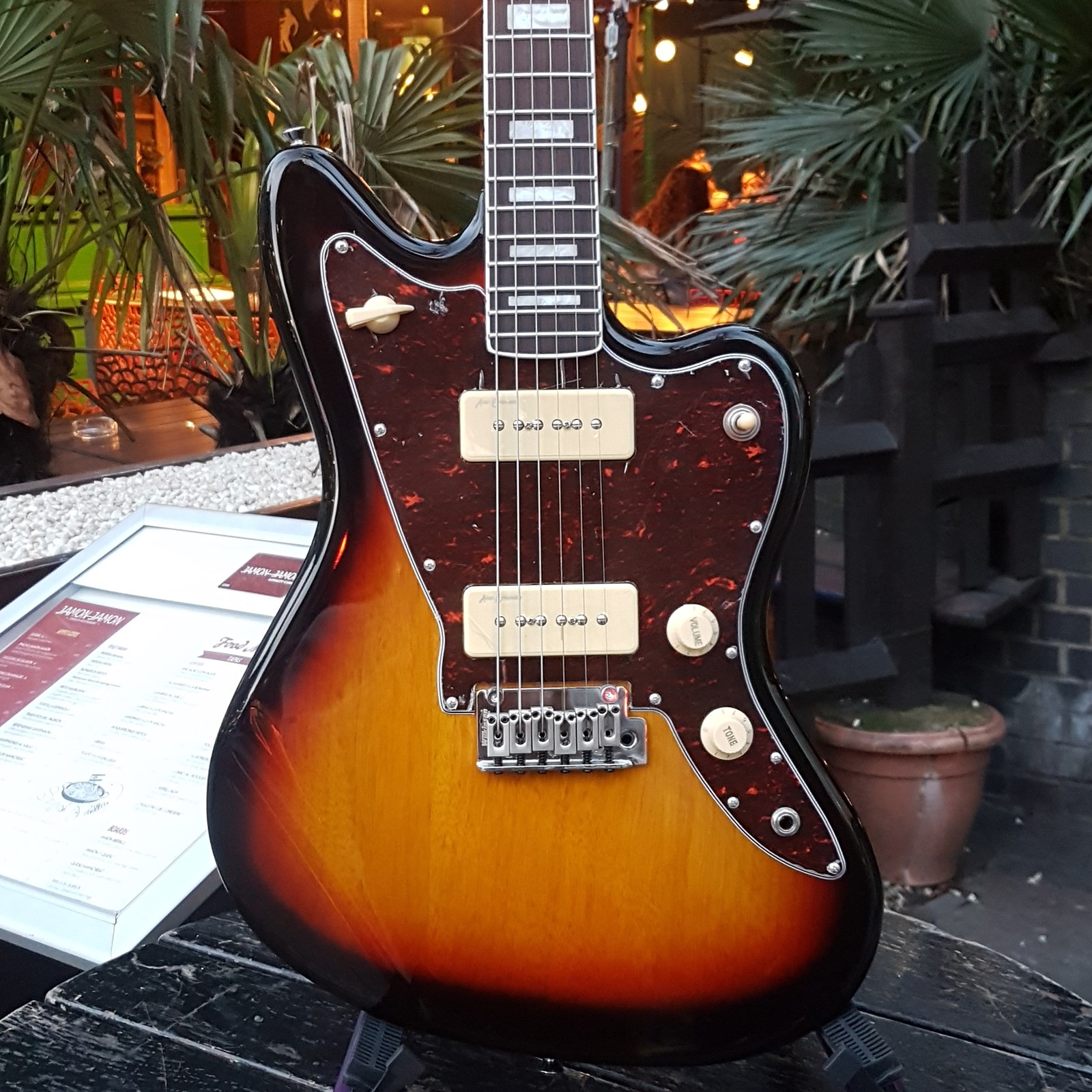 RJT60 Sunburst