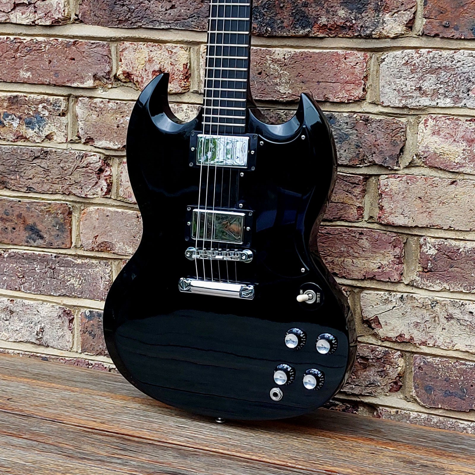 2002 Gibson USA Tony Iommi SG