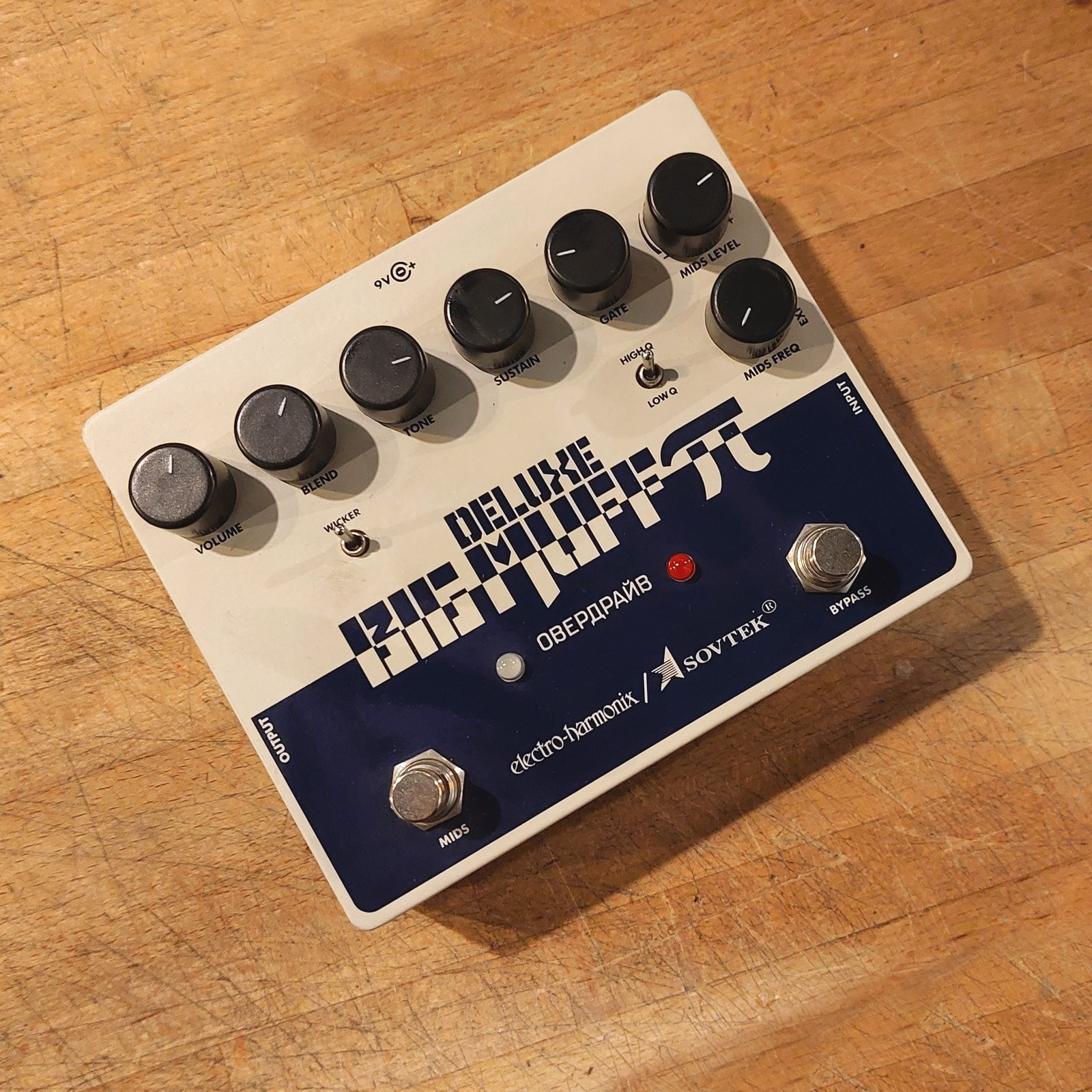 Electro Harmonix Deluxe Big Muff Sovtek